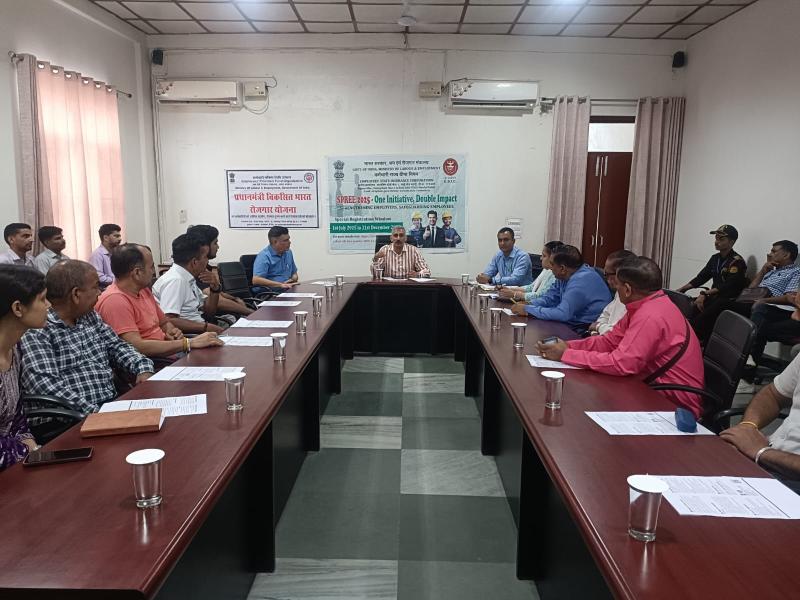 30 जुलाई, 2025 को राज्य होटल प्रबंधन संस्थान, हमीरपुर में ESIC के क्षेत्रीय निदेशक कर्नल मंजीत कटोच की अध्यक्षता में एक SPREE शिविर का आयोजन किया गया।
